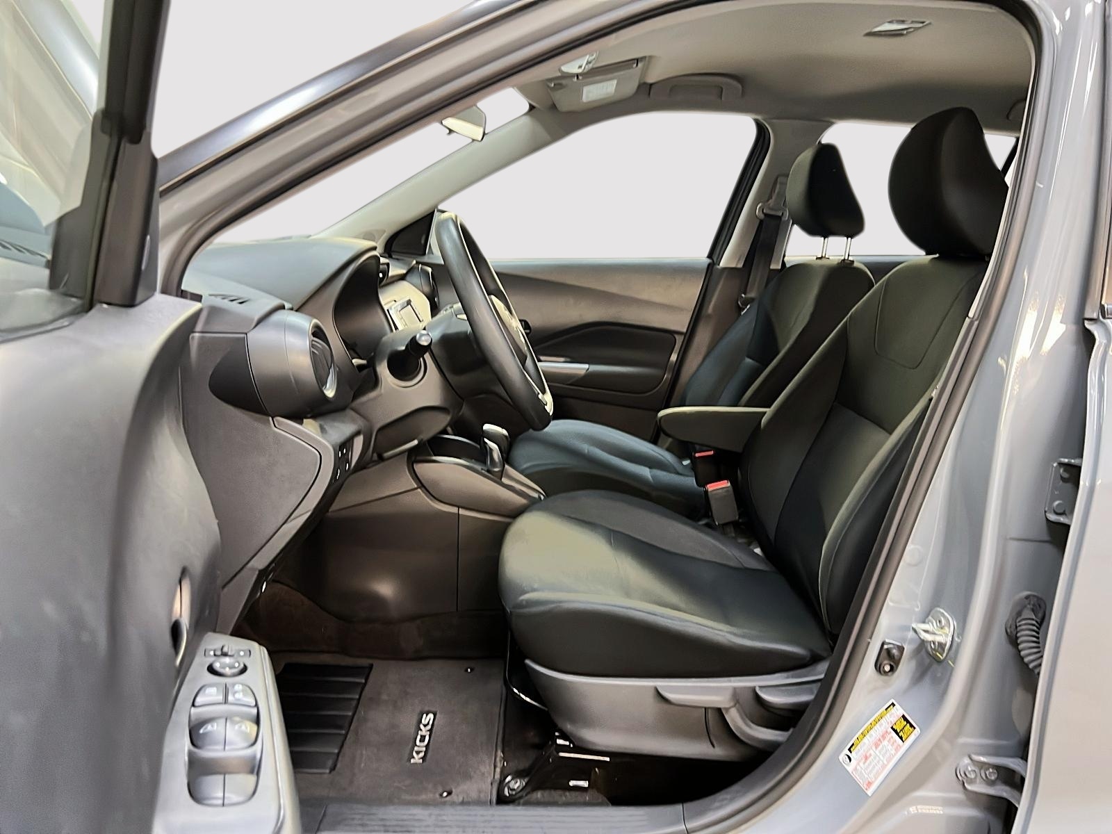 Nissan Kicks S 2024 — photo 7