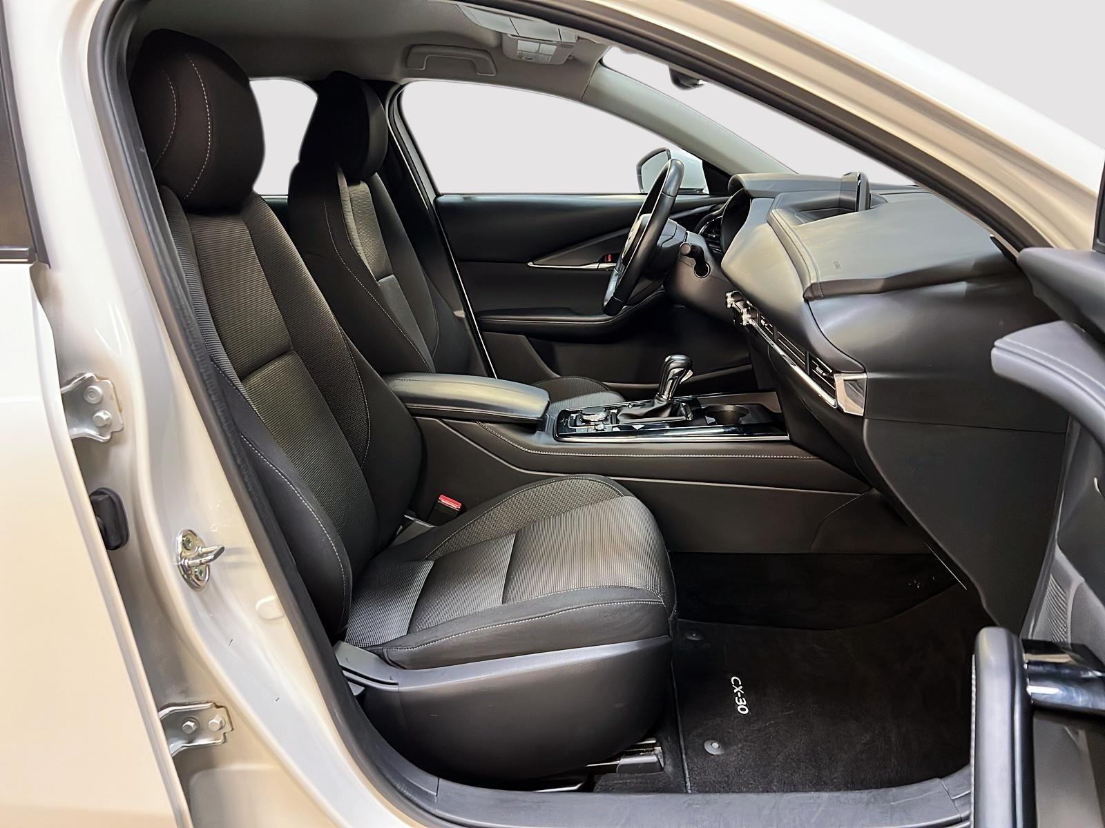 Mazda CX-30 GS 4RM 2023 — photo 8