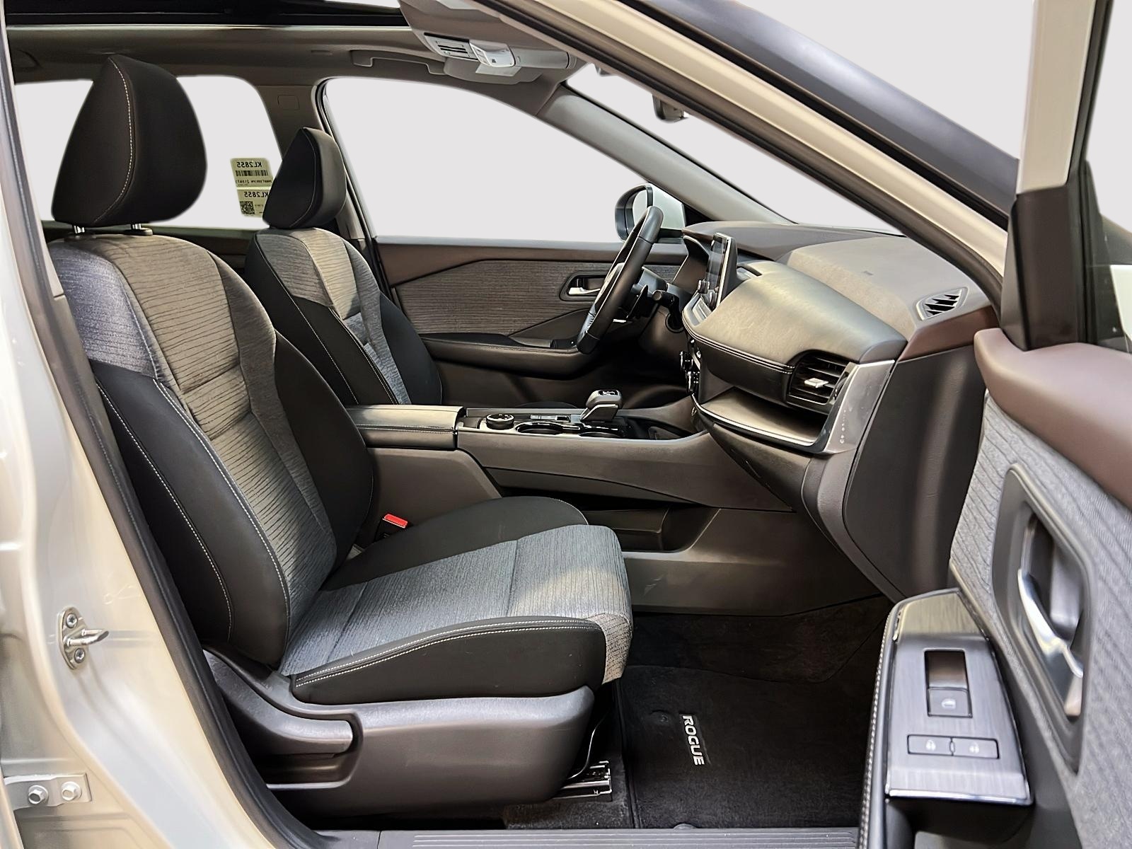 Nissan Rogue SV TOIT PANO 4RM 2023 — photo 8