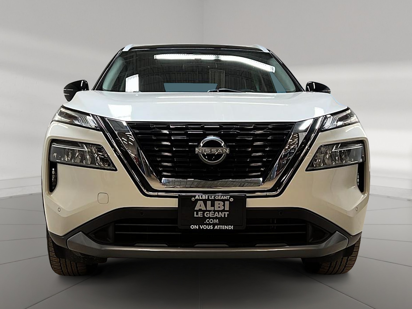 Nissan Rogue SL CUIR TOIT PANO NAV 4RM 2023 — photo 2