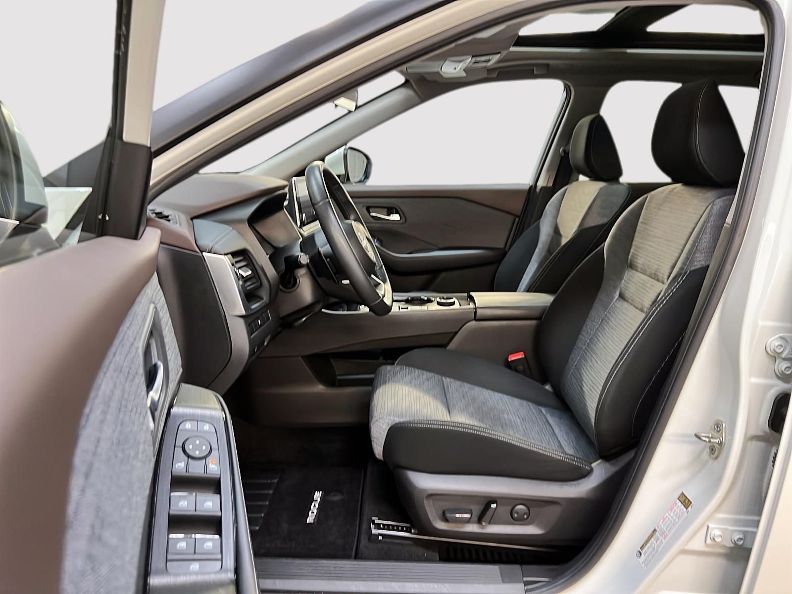 Nissan Rogue SV TOIT PANO 4RM 2023 — photo 7