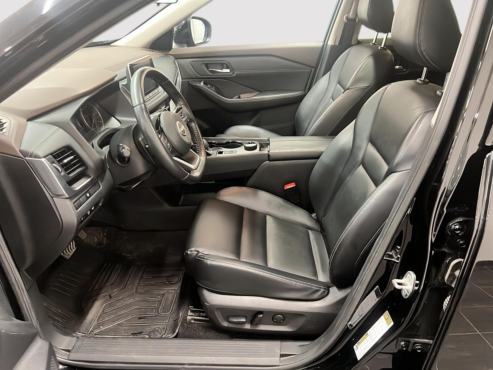 Nissan Rogue SV MIDNIGHT CUIR TOIT PANO 4RM 2023 — photo 7