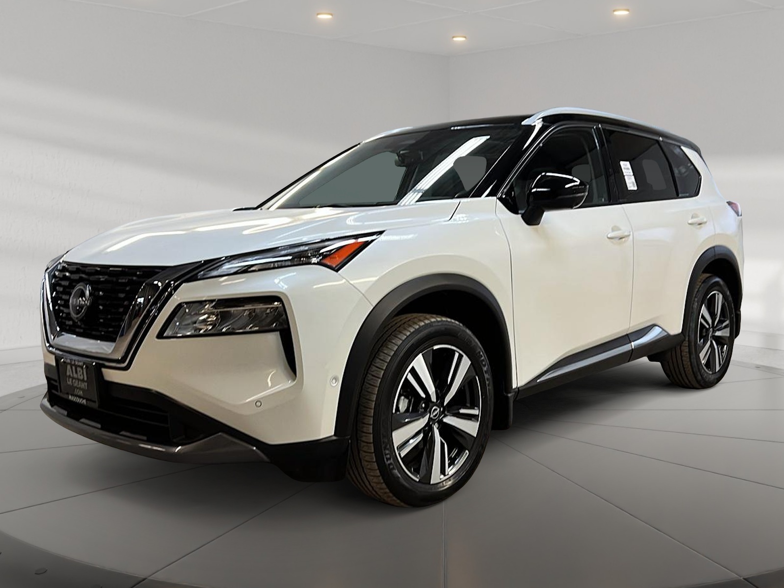 Nissan Rogue SL CUIR TOIT PANO NAV 4RM 2023