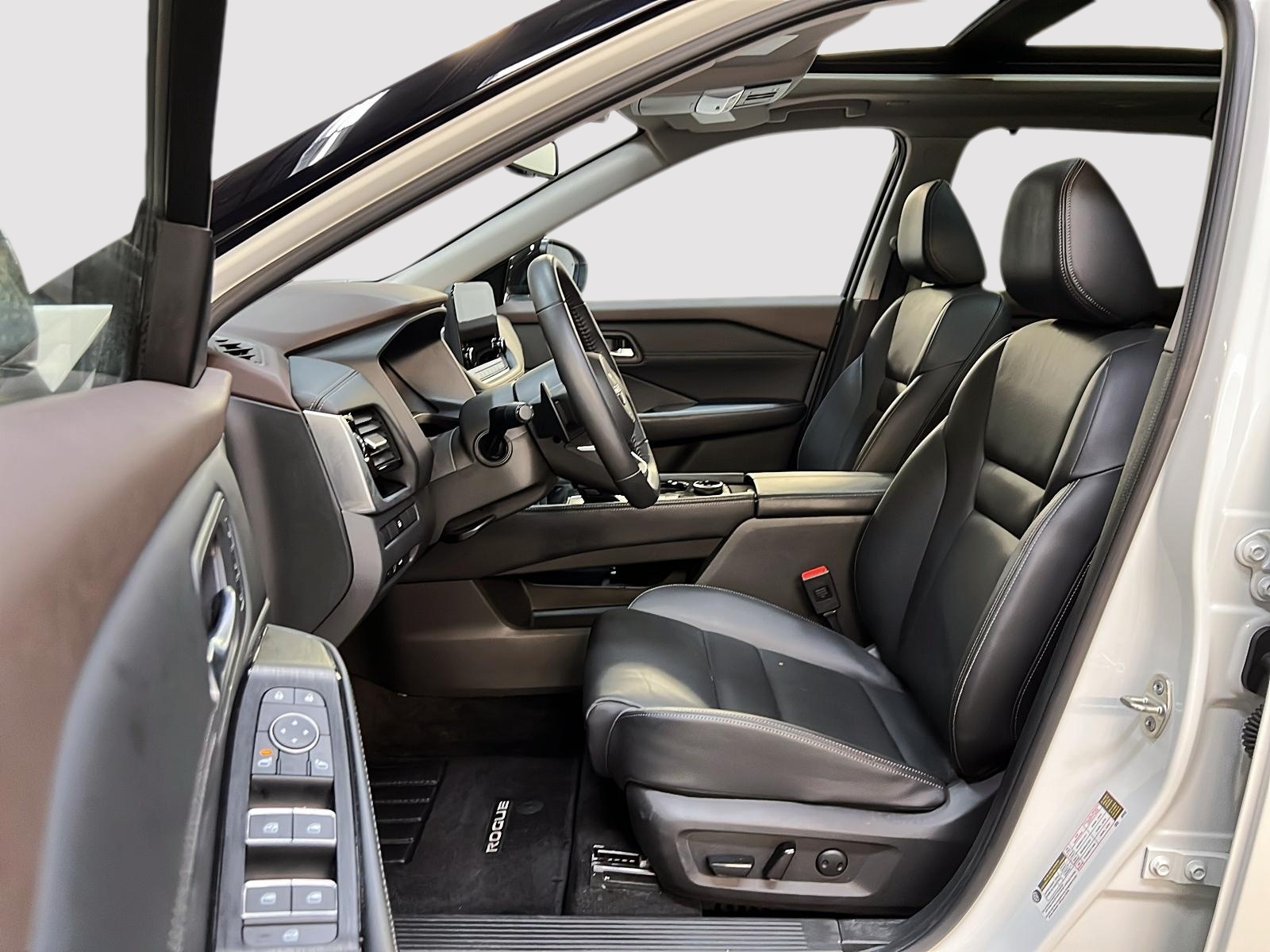 Nissan Rogue SL CUIR TOIT PANO NAV 4RM 2023 — photo 7