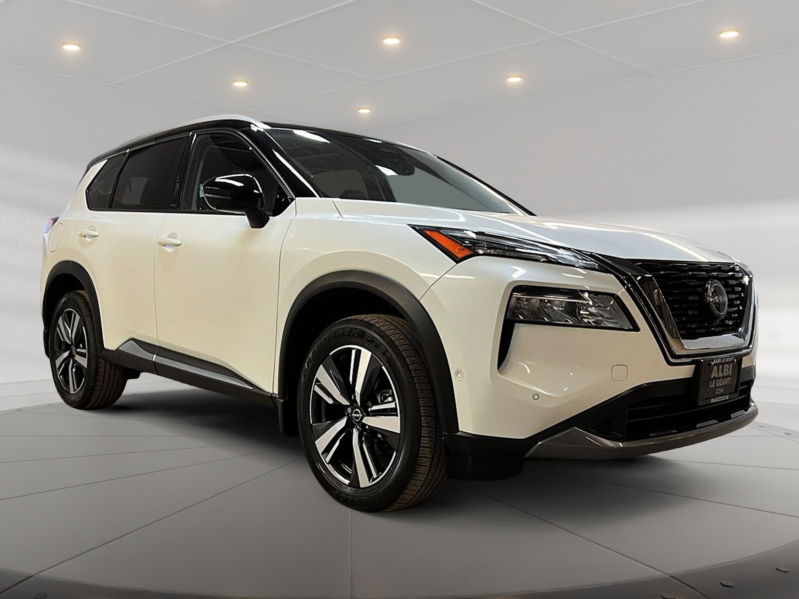 Nissan Rogue SL CUIR TOIT PANO NAV 4RM 2023 — photo 3