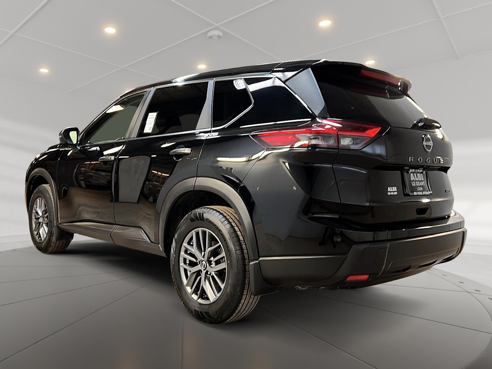 Nissan Rogue S 4RM 2024 — photo 6