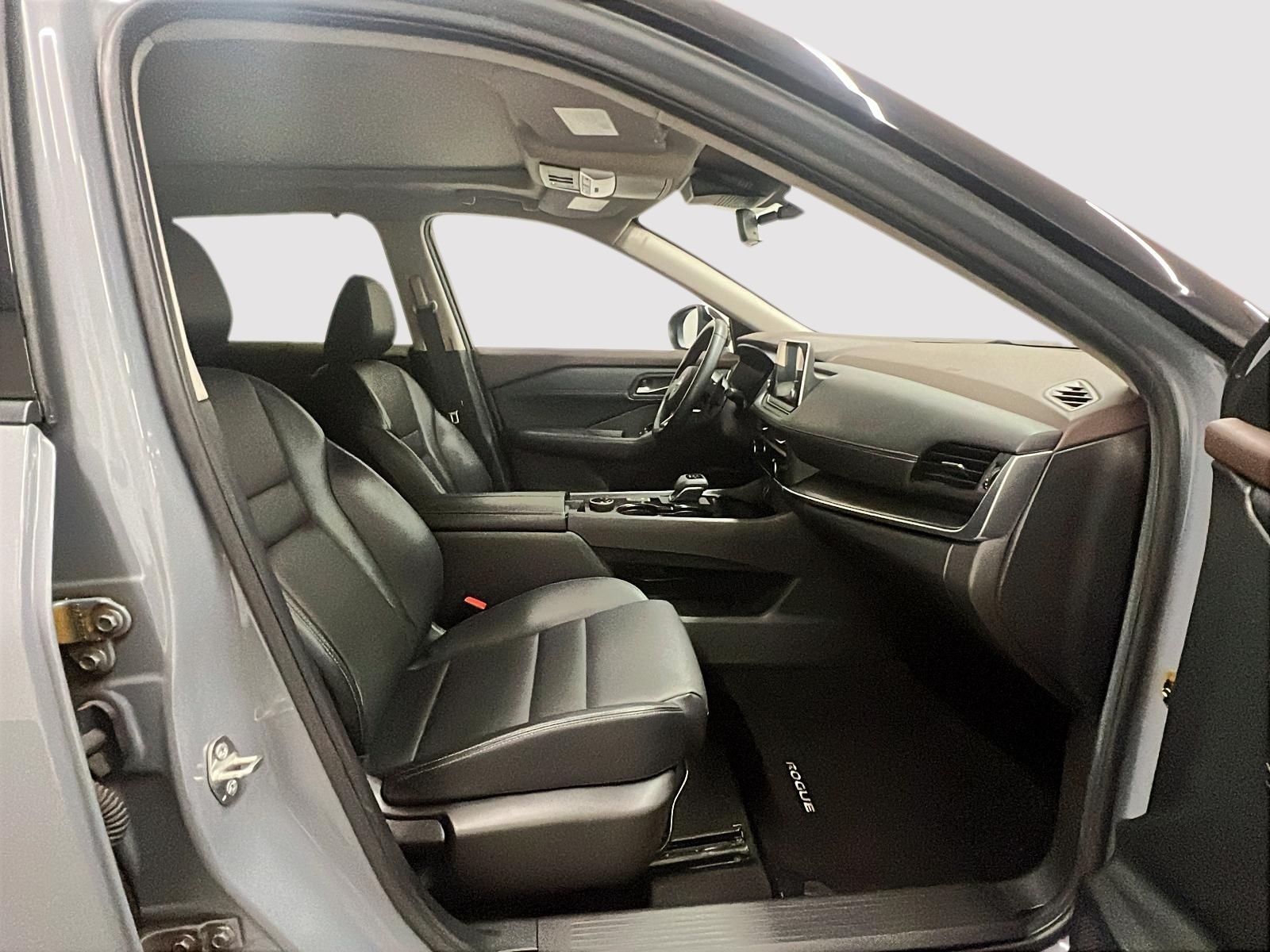 Nissan Rogue SV MIDNIGHT CUIR TOIT PANO 4RM 2023 — photo 8
