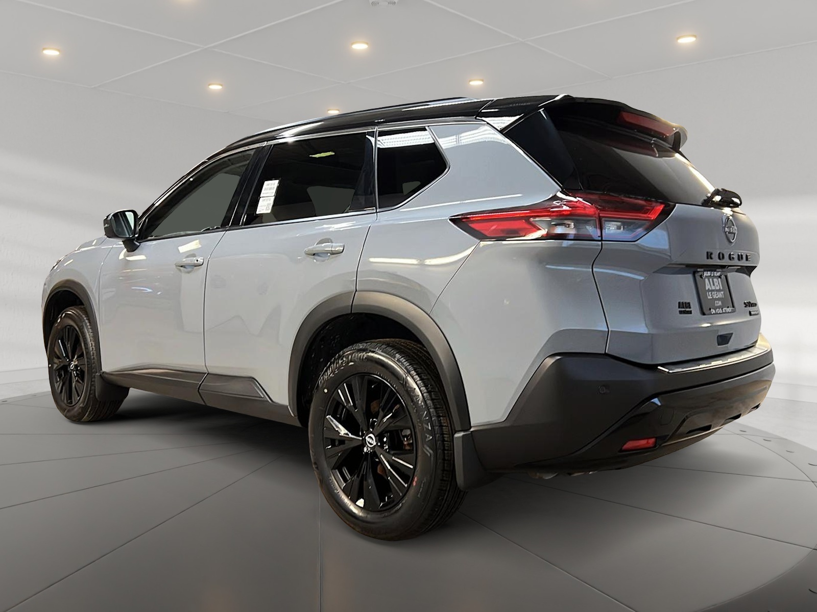 Nissan Rogue SV MIDNIGHT CUIR TOIT PANO 4RM 2023 — photo 6