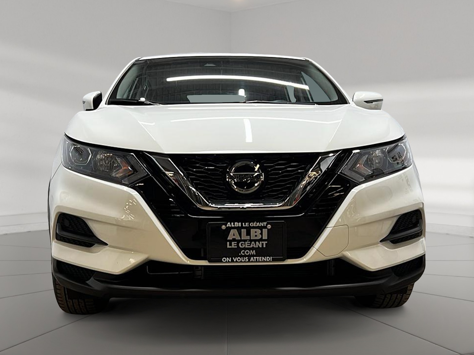 Nissan Qashqai S 4RM 2023 — photo 2