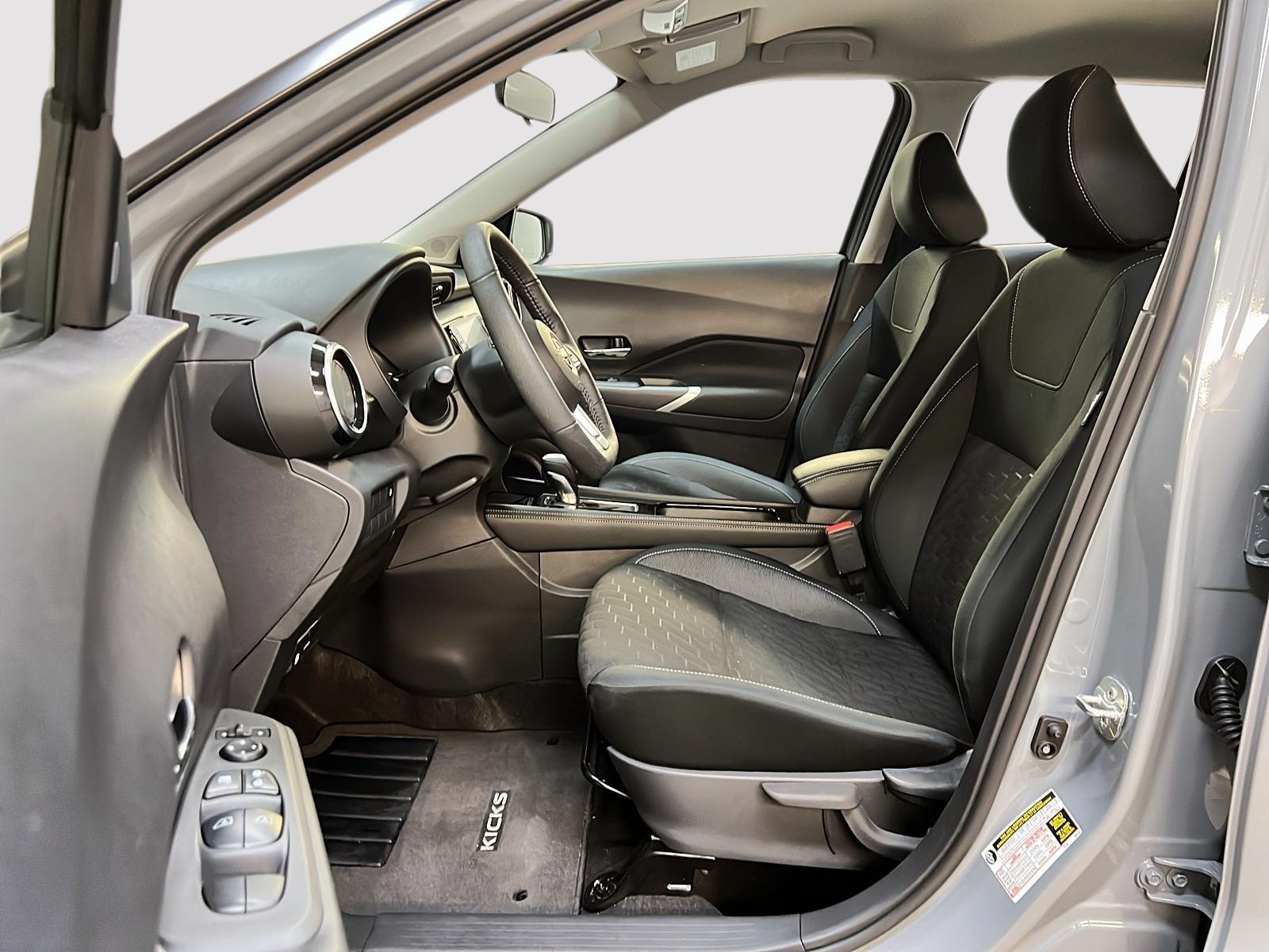Nissan Kicks SV 2024 — photo 7