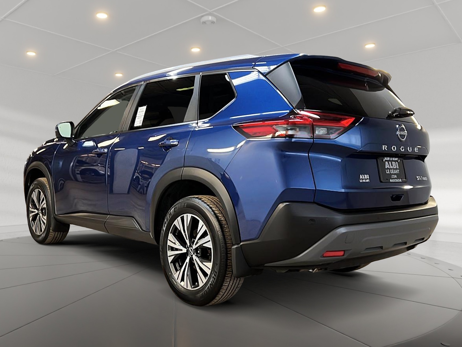 Nissan Rogue SV TOIT PANO 4RM 2023 — photo 6