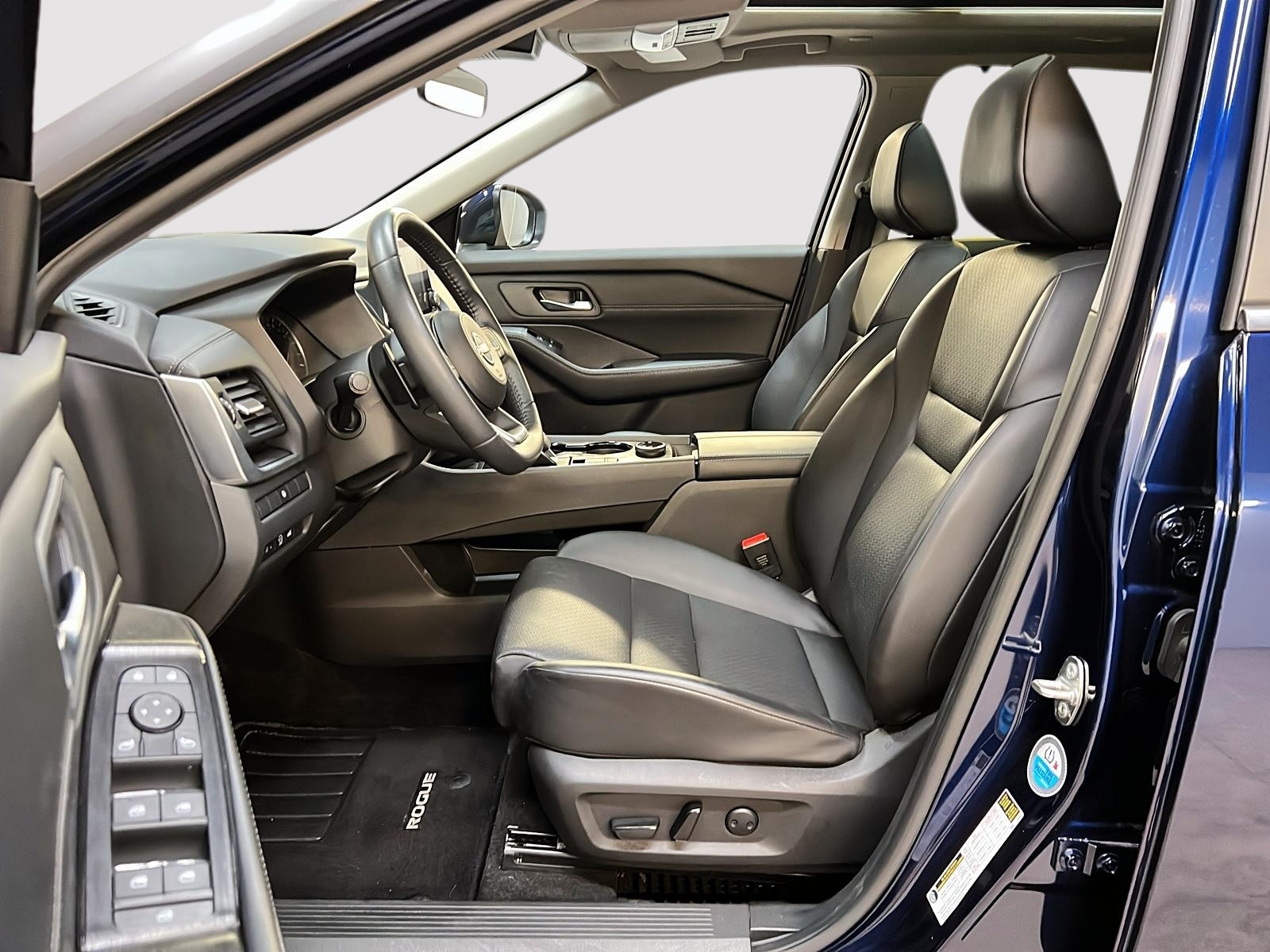 Nissan Rogue SV PREMIUM TOIT PANO 4RM 2024 — photo 7