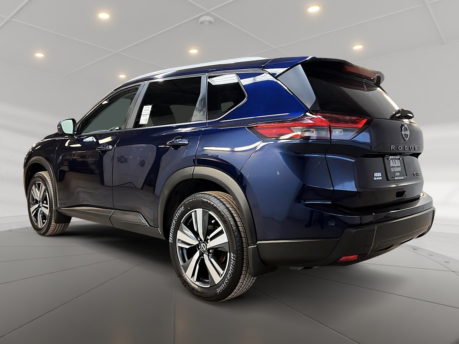 Nissan Rogue SV PREMIUM TOIT PANO 4RM 2024 — photo 6