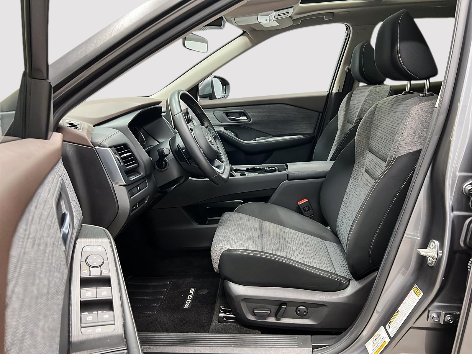 Nissan Rogue SV TOIT PANO 4RM 2023 — photo 7