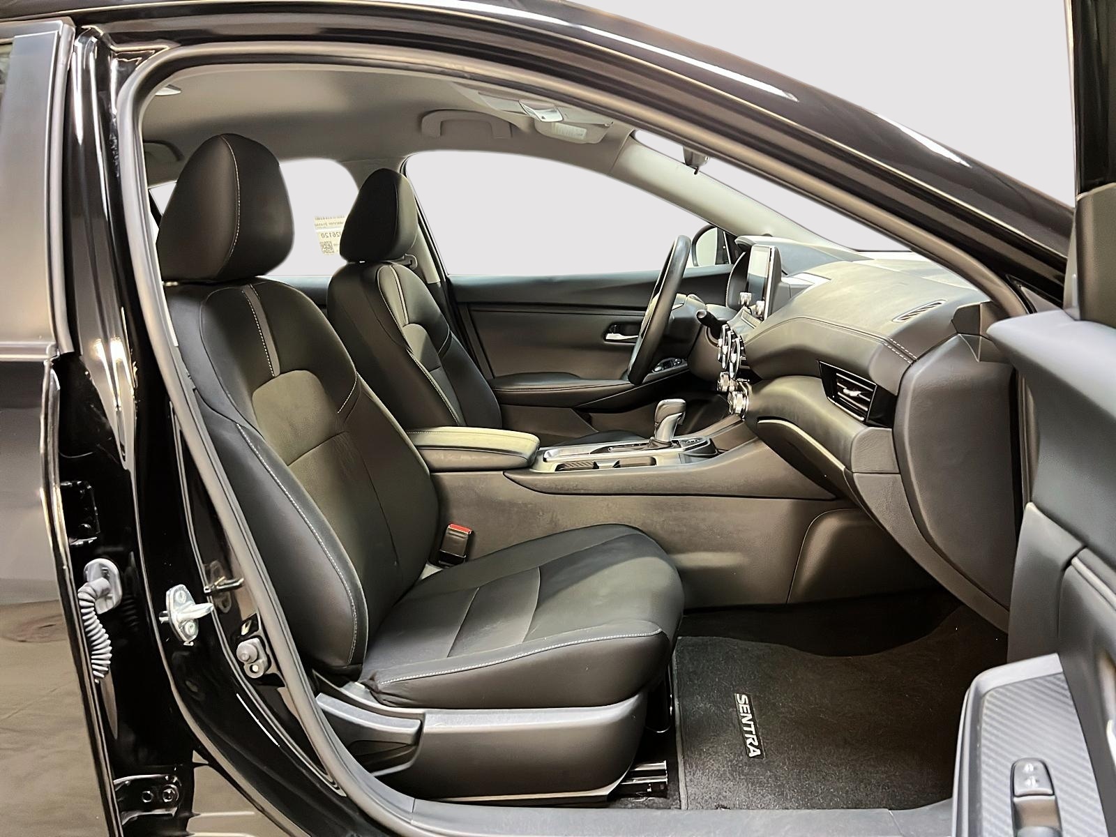 Nissan Sentra SV 2024 — photo 8