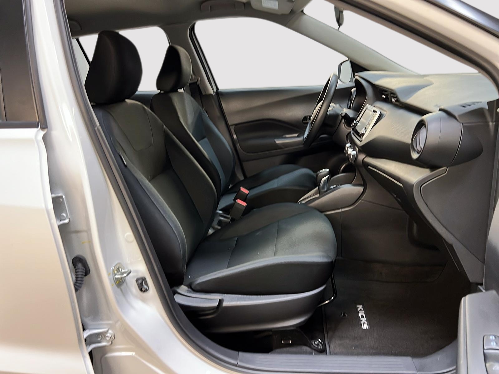 Nissan Kicks S 2024 — photo 8