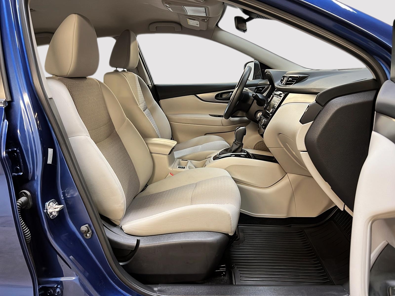 Nissan Qashqai S 4RM 2023 — photo 8