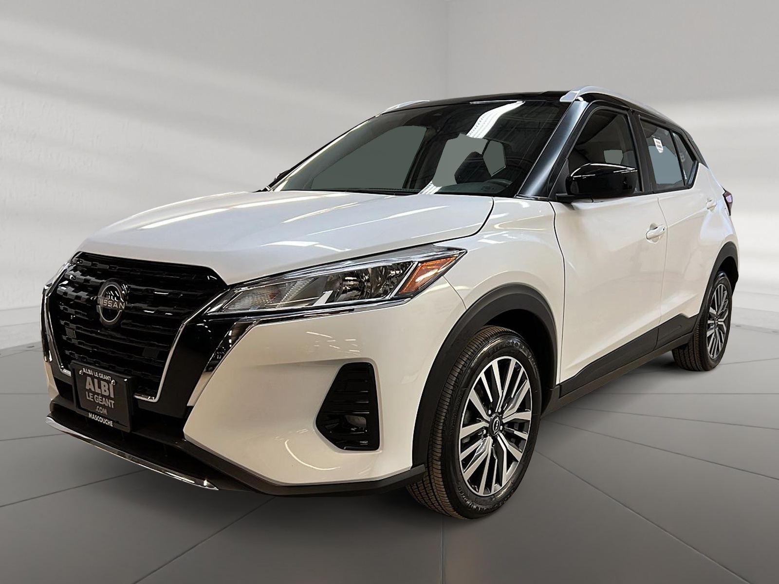 Nissan Kicks SV 2024
