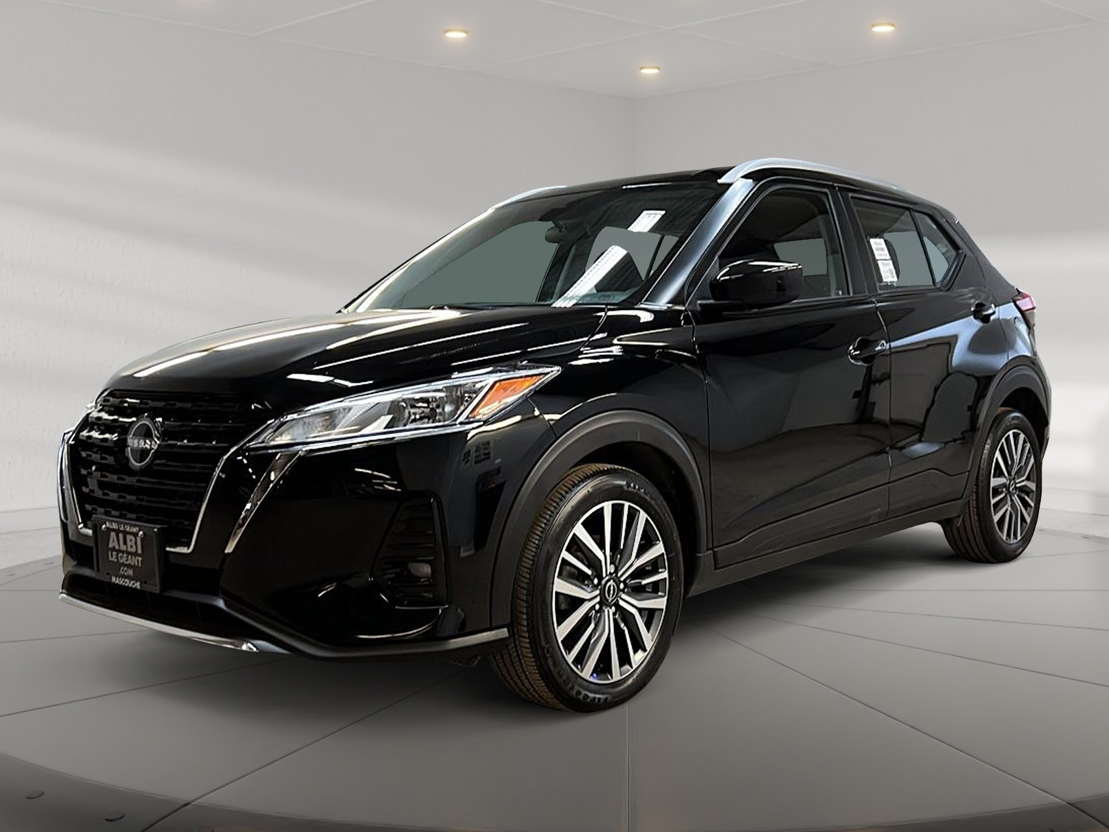 Nissan Kicks SV 2024