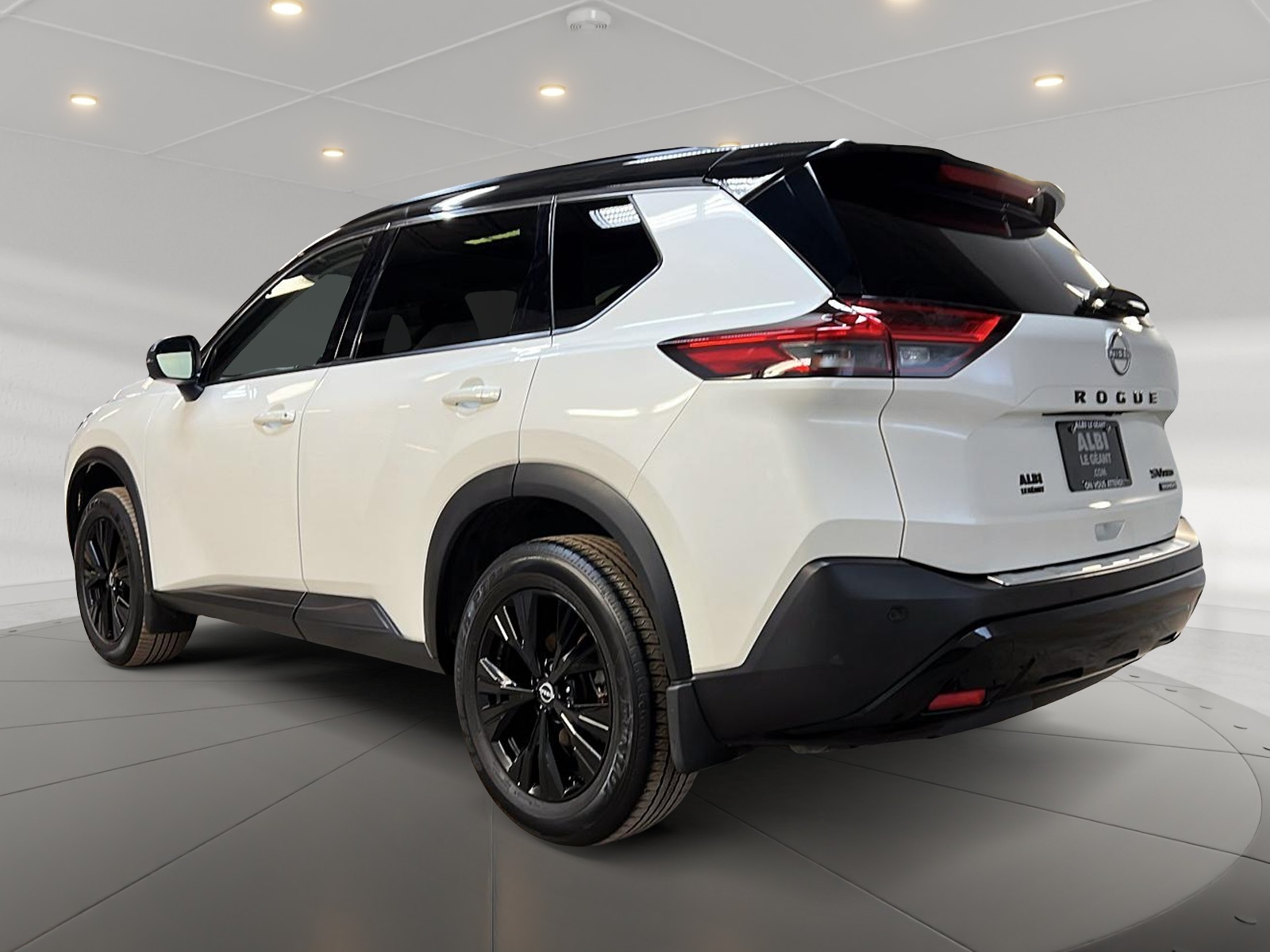 Nissan Rogue SV MIDNIGHT CUIR TOIT PANO 4RM 2023 — photo 6