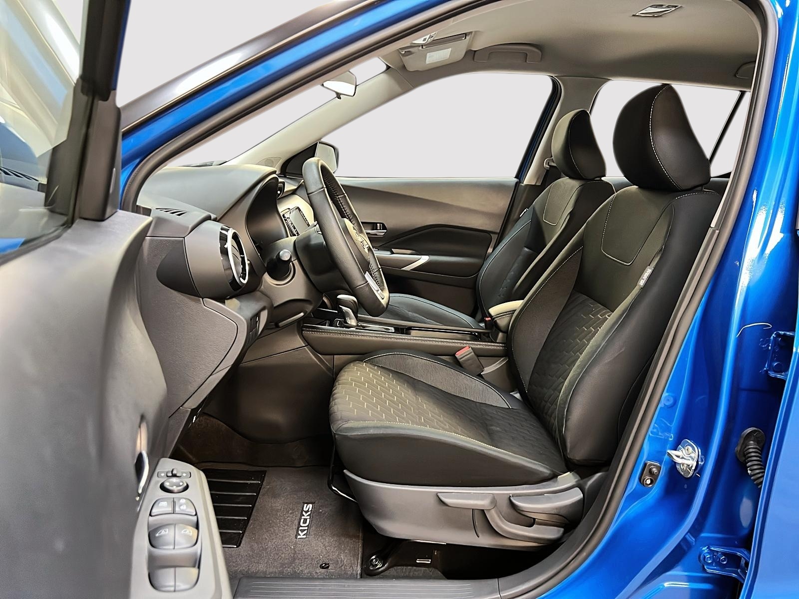 Nissan Kicks SV 2024 — photo 7
