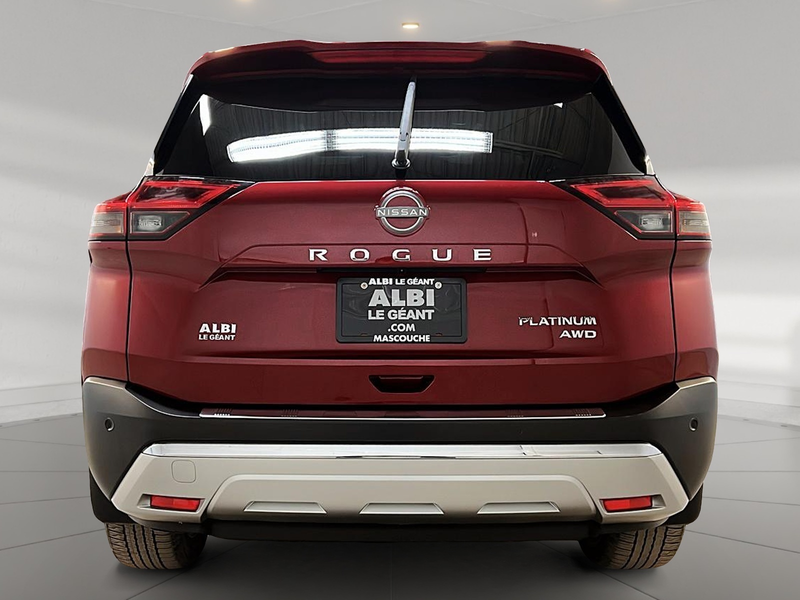 Nissan Rogue PLATINUM CUIR TOIT PANO NAV 4RM 2023 — photo 5