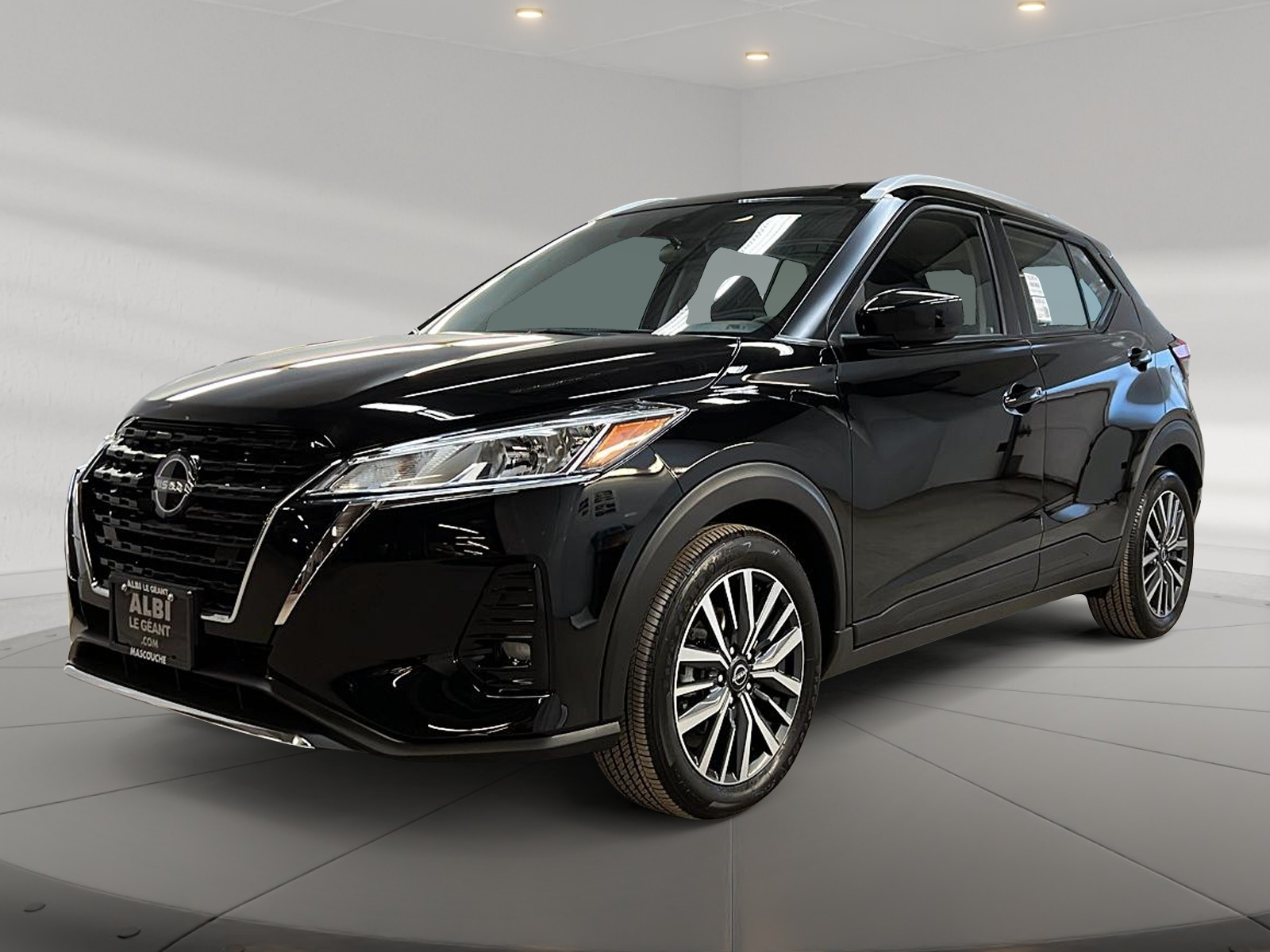 Nissan KICKS PLAY SV 2025