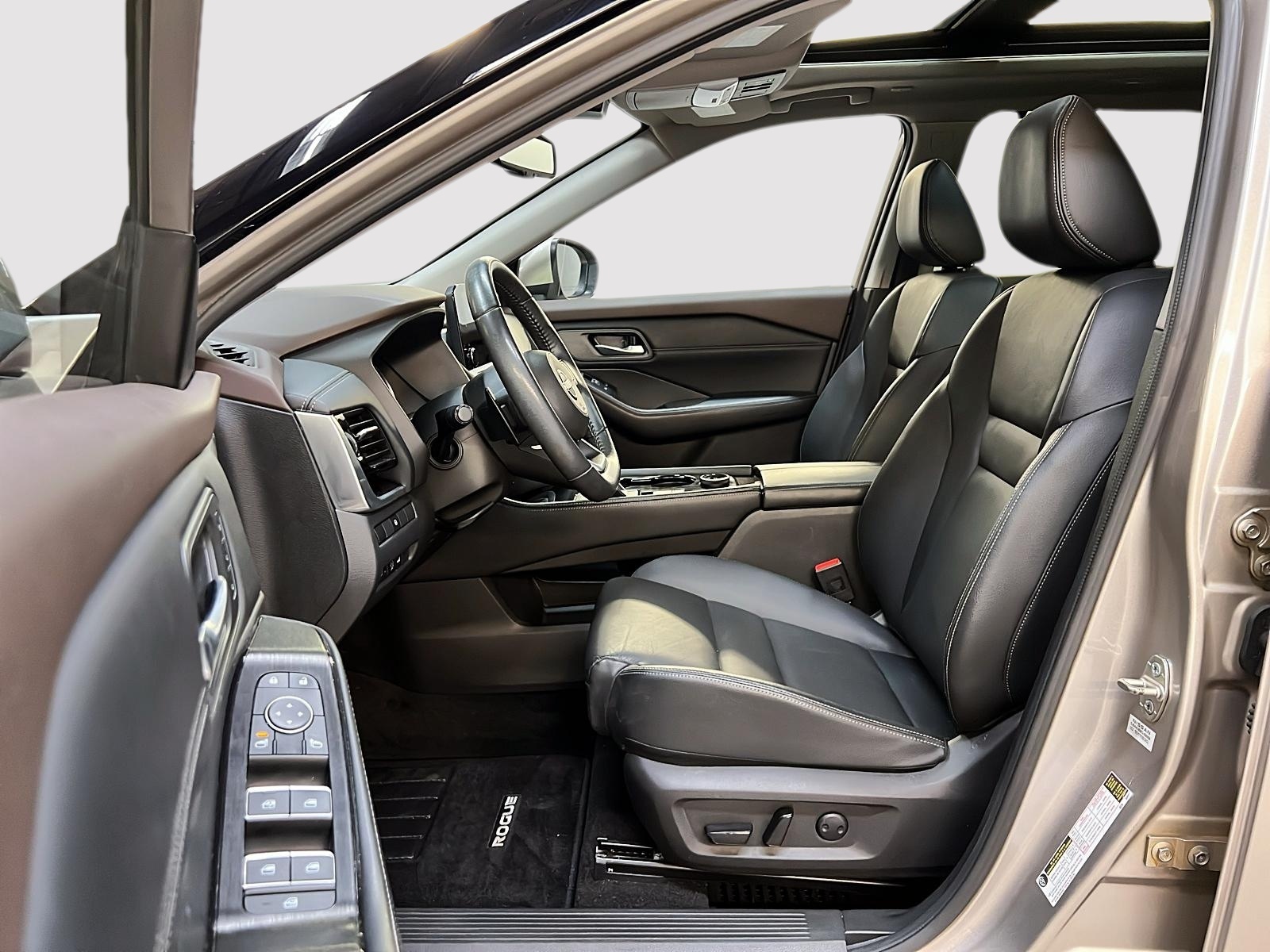 Nissan Rogue SL CUIR TOIT PANO NAV 4RM 2023 — photo 7