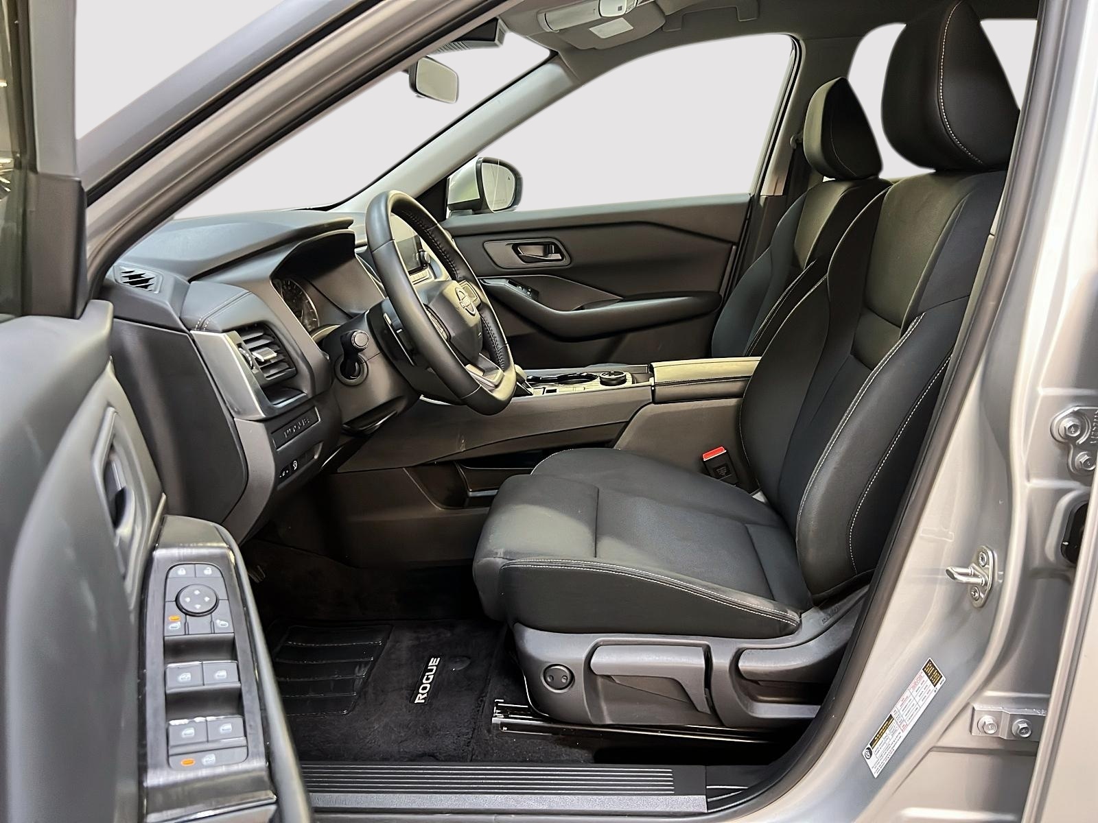 Nissan Rogue S 4RM 2025 — photo 7