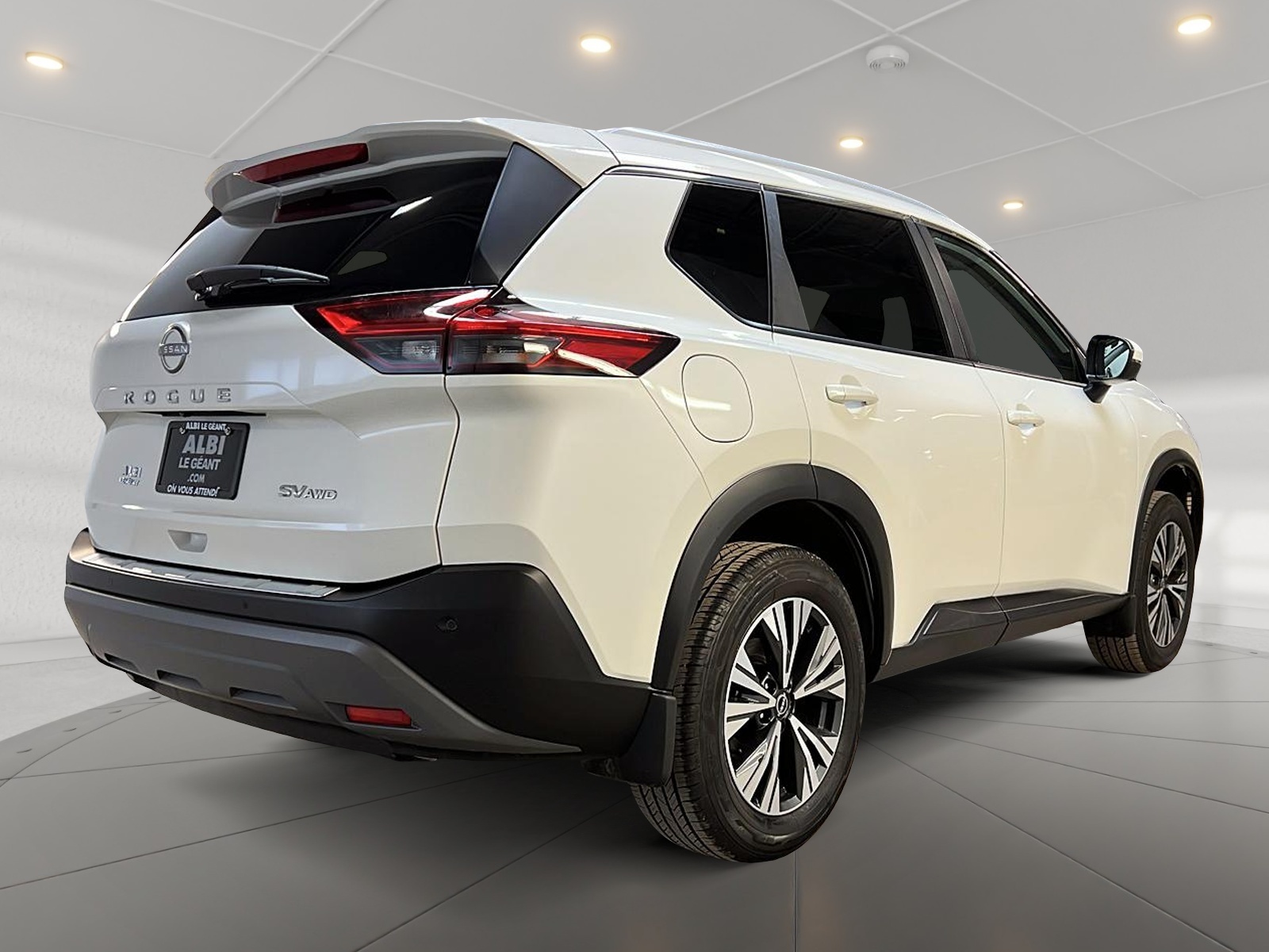 Nissan Rogue SV TOIT PANO 4RM 2023 — photo 4