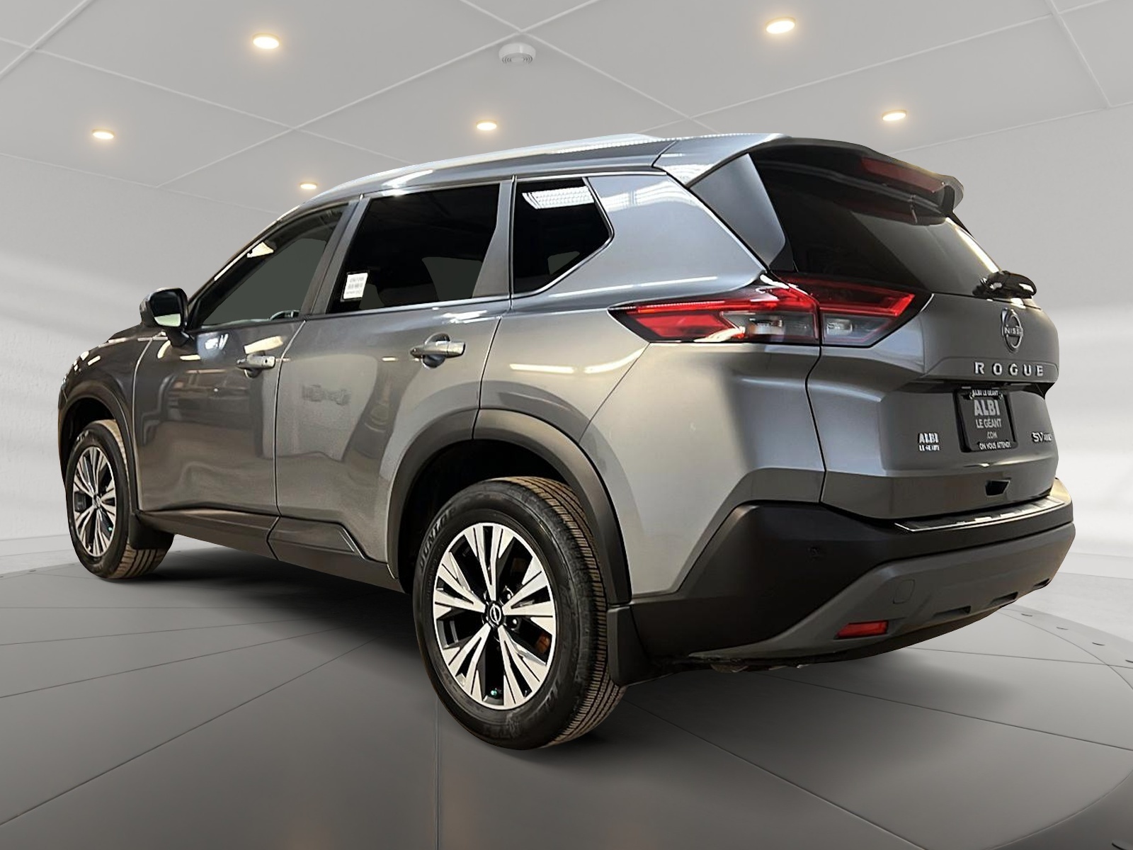 Nissan Rogue SV TOIT PANO 4RM 2023 — photo 6
