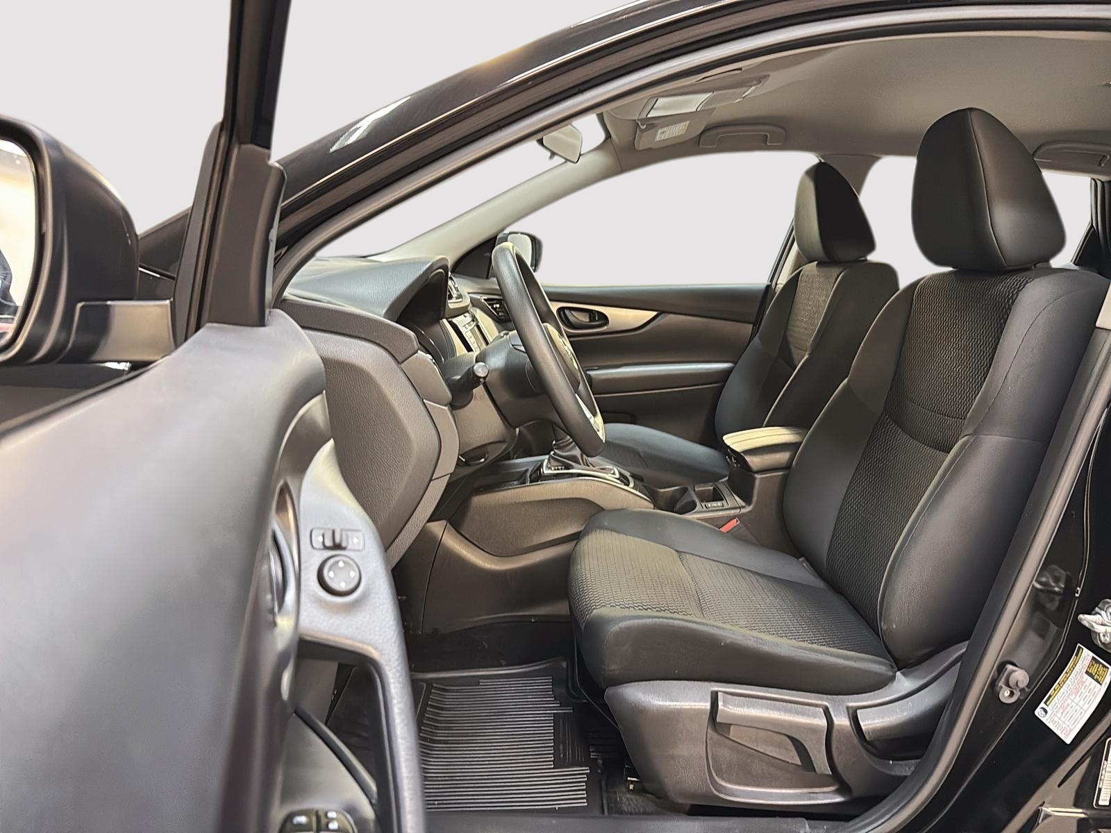 Nissan Qashqai S 4RM 2023 — photo 7