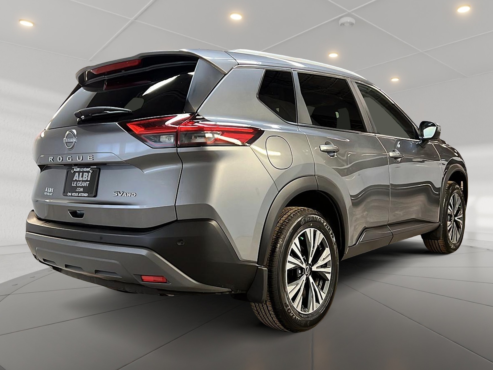 Nissan Rogue SV TOIT PANO 4RM 2023 — photo 4