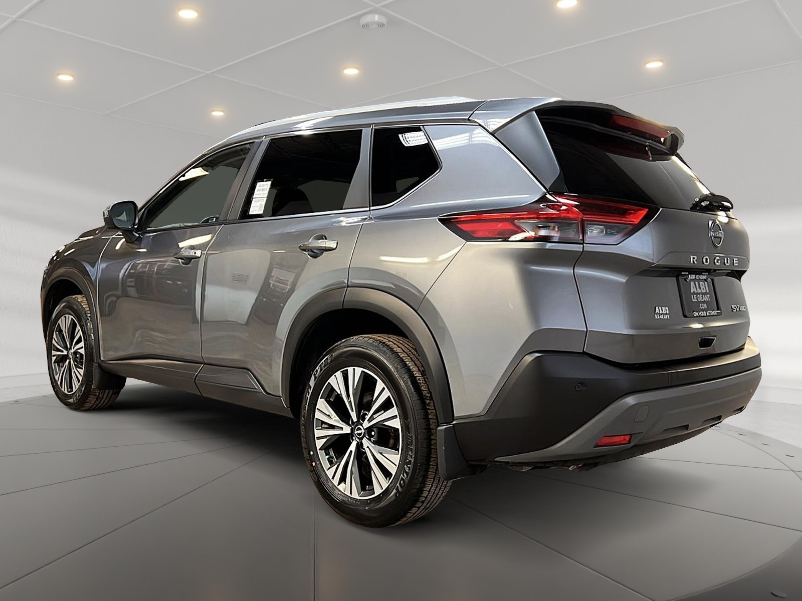 Nissan Rogue SV TOIT PANO 4RM 2023 — photo 6