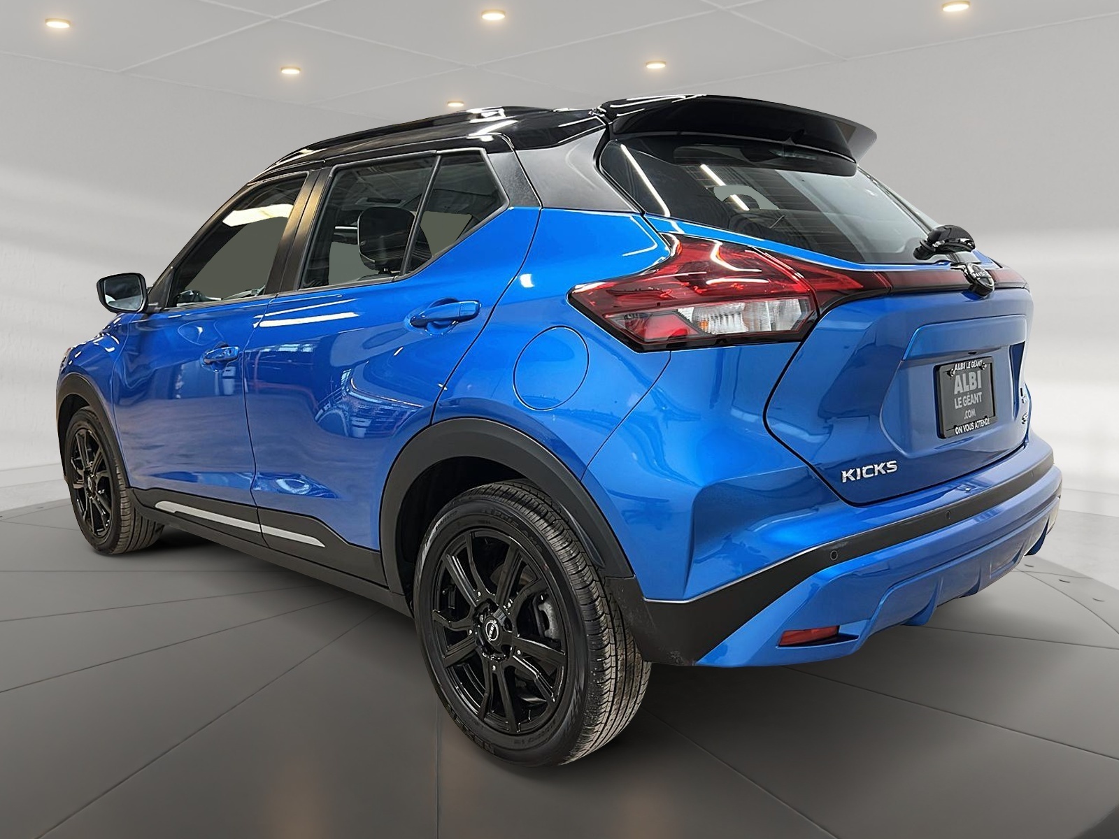 Nissan Kicks SR PREMIUM CUIR 2023 — photo 6