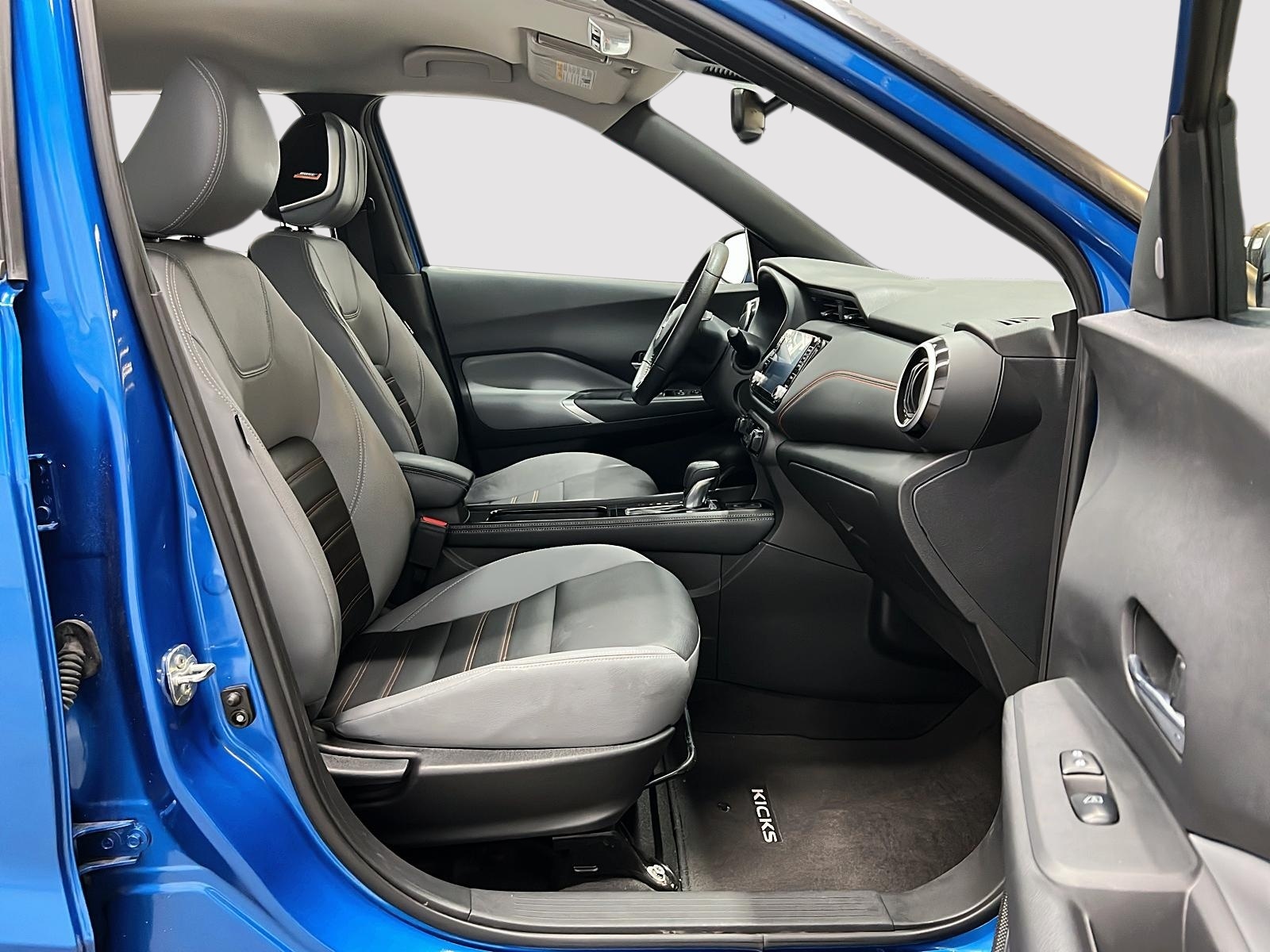 Nissan Kicks SR PREMIUM CUIR 2023 — photo 8