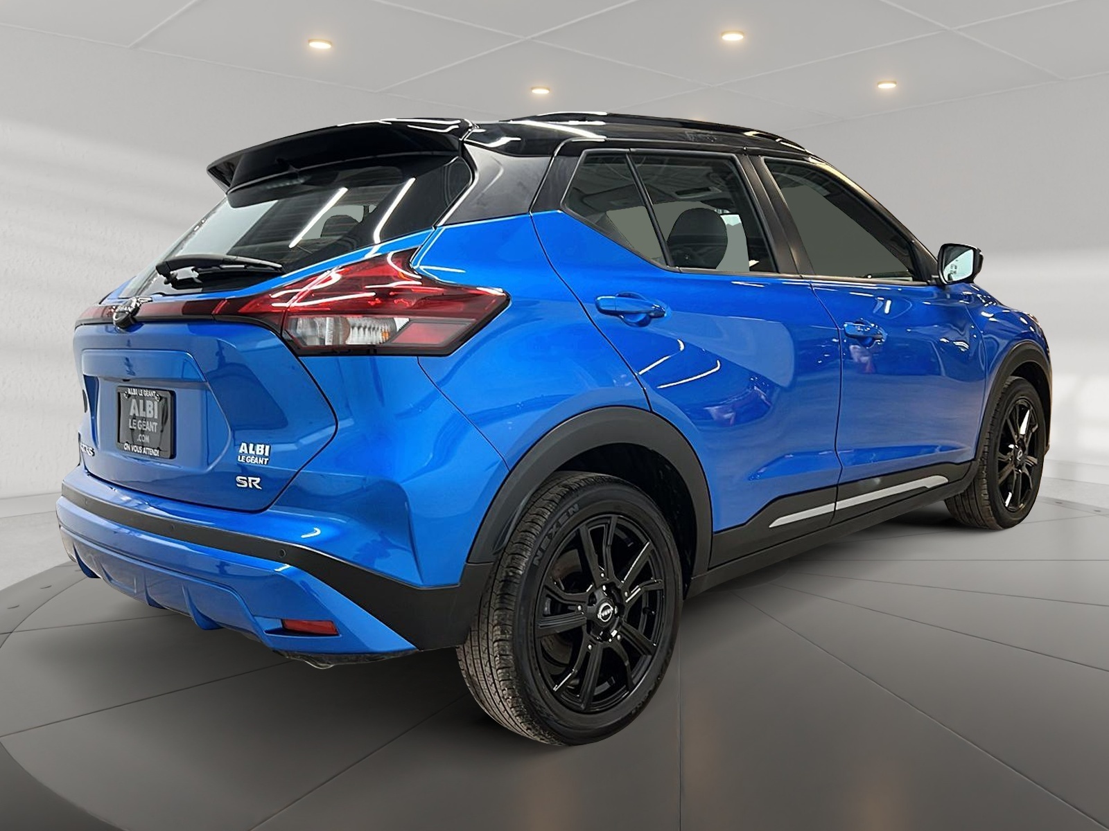 Nissan Kicks SR PREMIUM CUIR 2023 — photo 4
