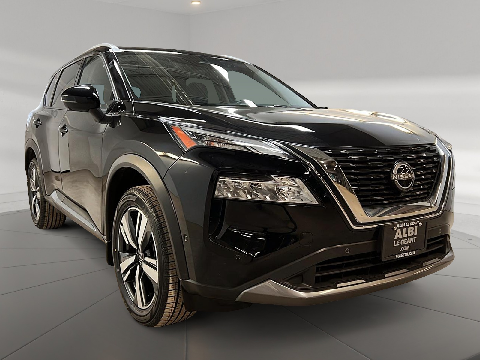 Nissan Rogue SL CUIR TOIT PANO NAV 4RM 2023 — photo 3