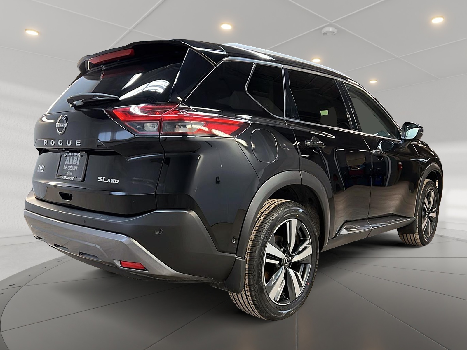 Nissan Rogue SL CUIR TOIT PANO NAV 4RM 2023 — photo 4