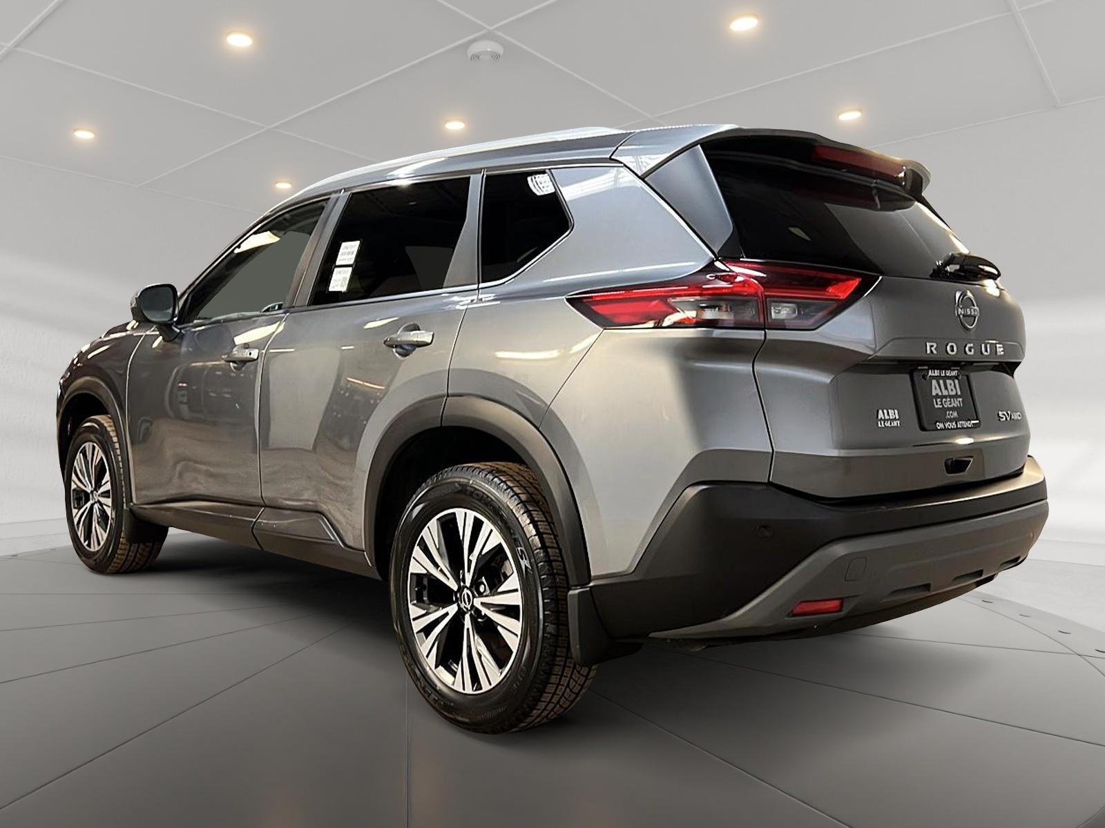 Nissan Rogue SV TOIT PANO 4RM 2023 — photo 6
