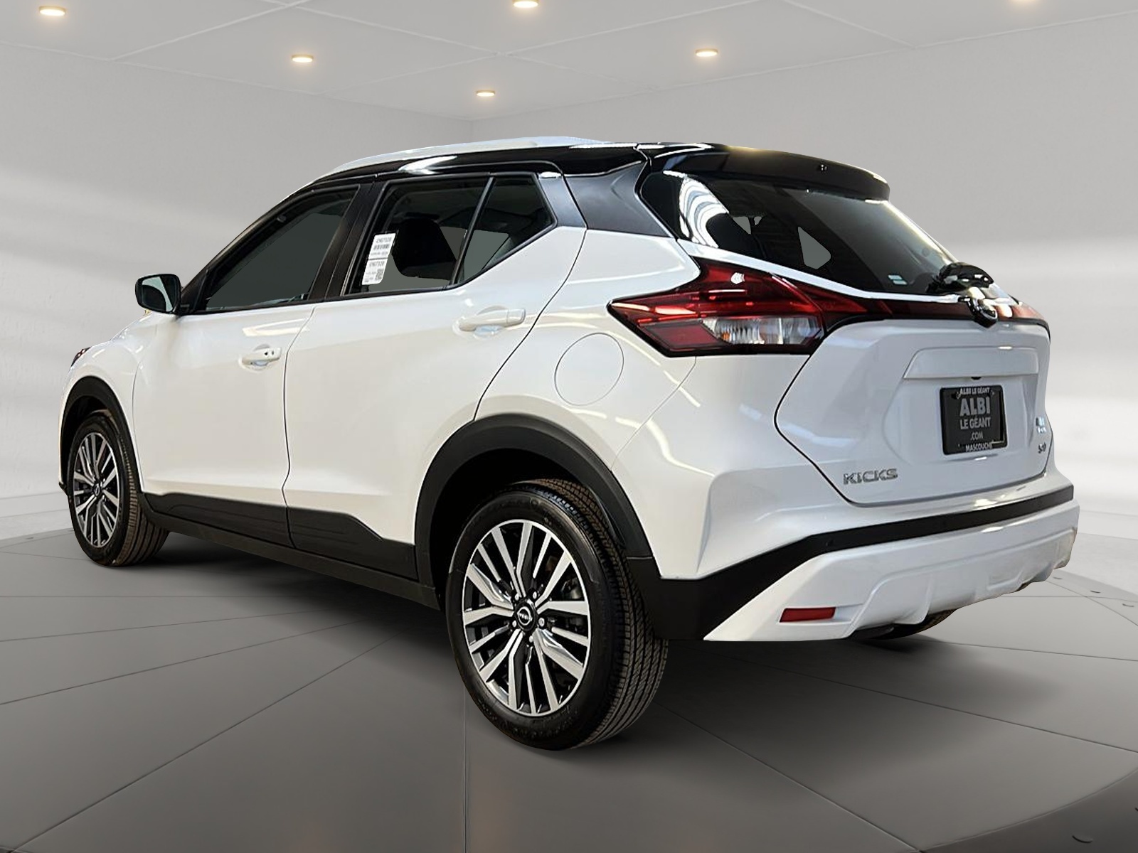 Nissan Kicks SV 2024 — photo 6