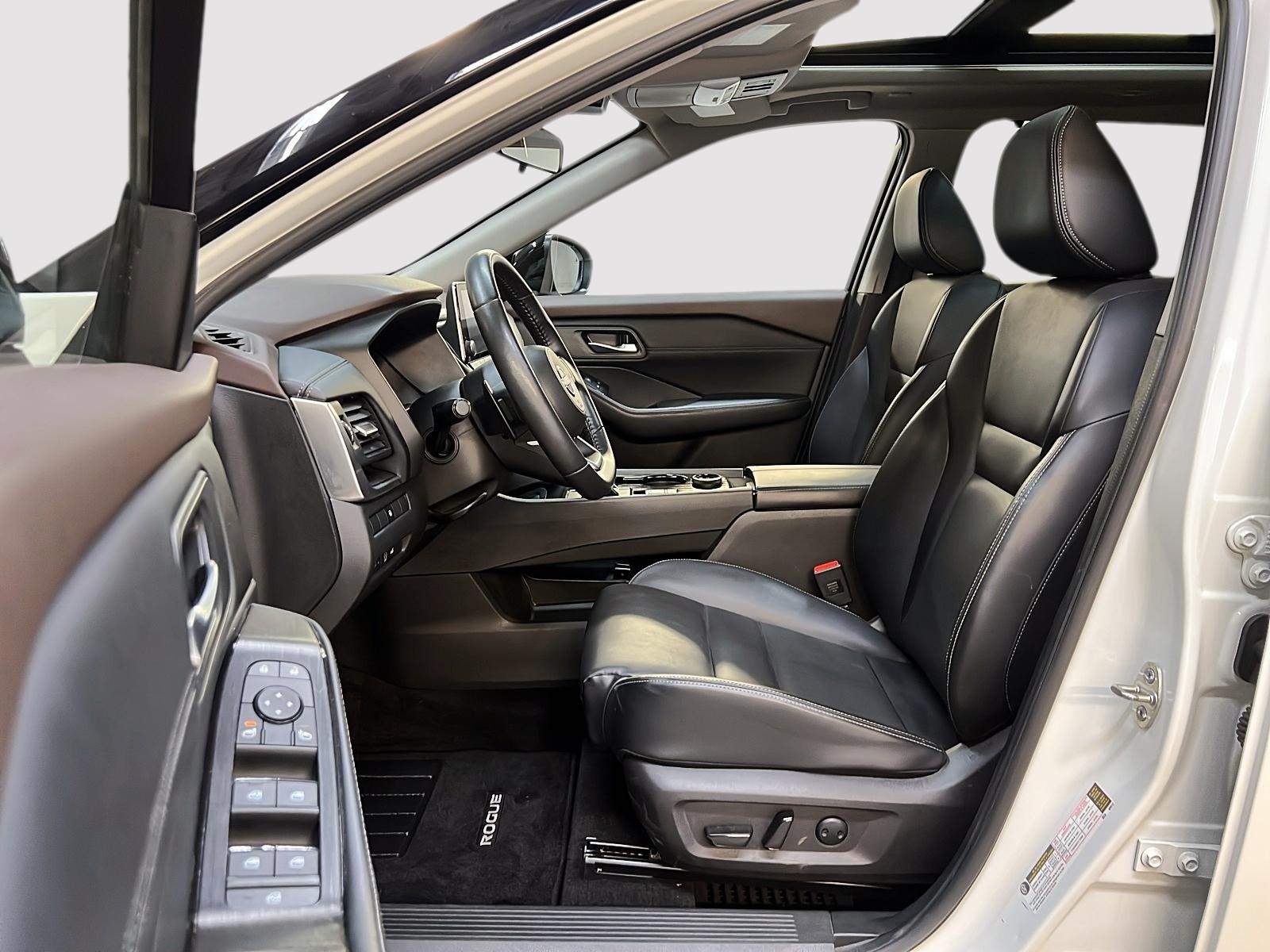Nissan Rogue SV MIDNIGHT CUIR TOIT PANO 4RM 2023 — photo 7