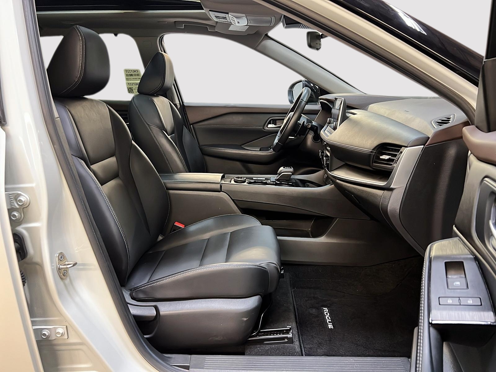 Nissan Rogue SV MIDNIGHT CUIR TOIT PANO 4RM 2023 — photo 8