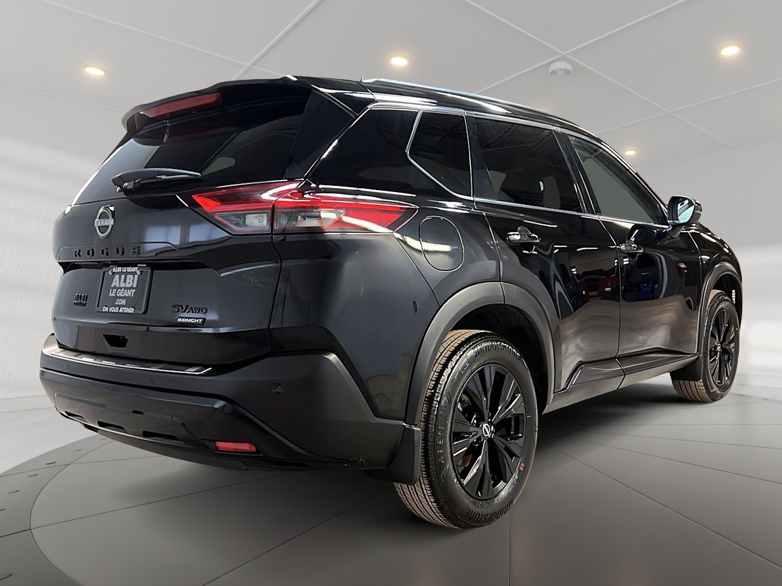 Nissan Rogue SV MIDNIGHT CUIR TOIT PANO 4RM 2023 — photo 4