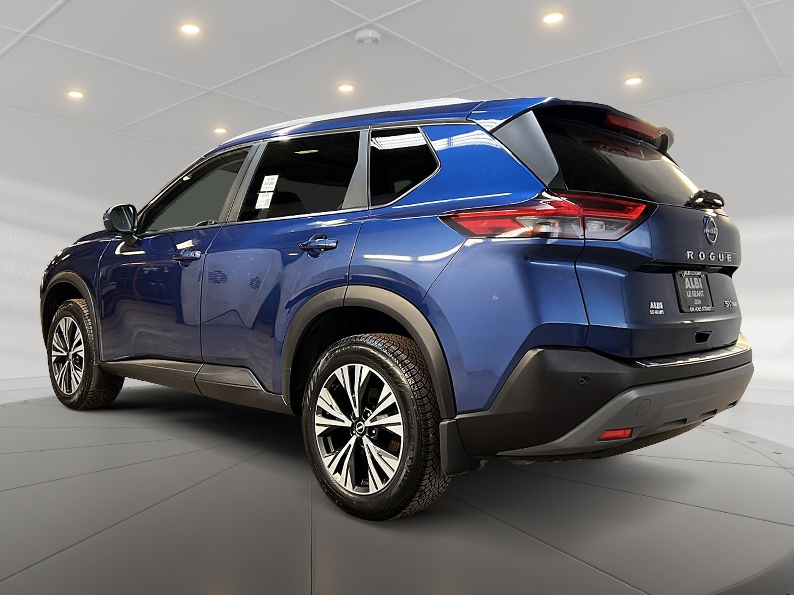 Nissan Rogue SV TOIT PANO 4RM 2023 — photo 6