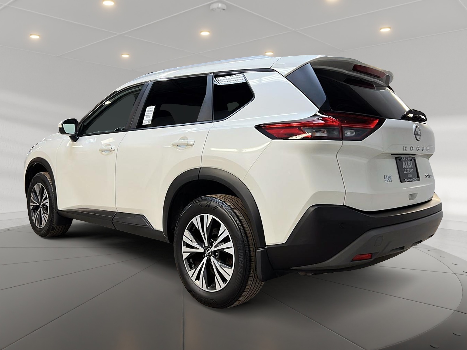Nissan Rogue SV TOIT PANO 4RM 2023 — photo 6