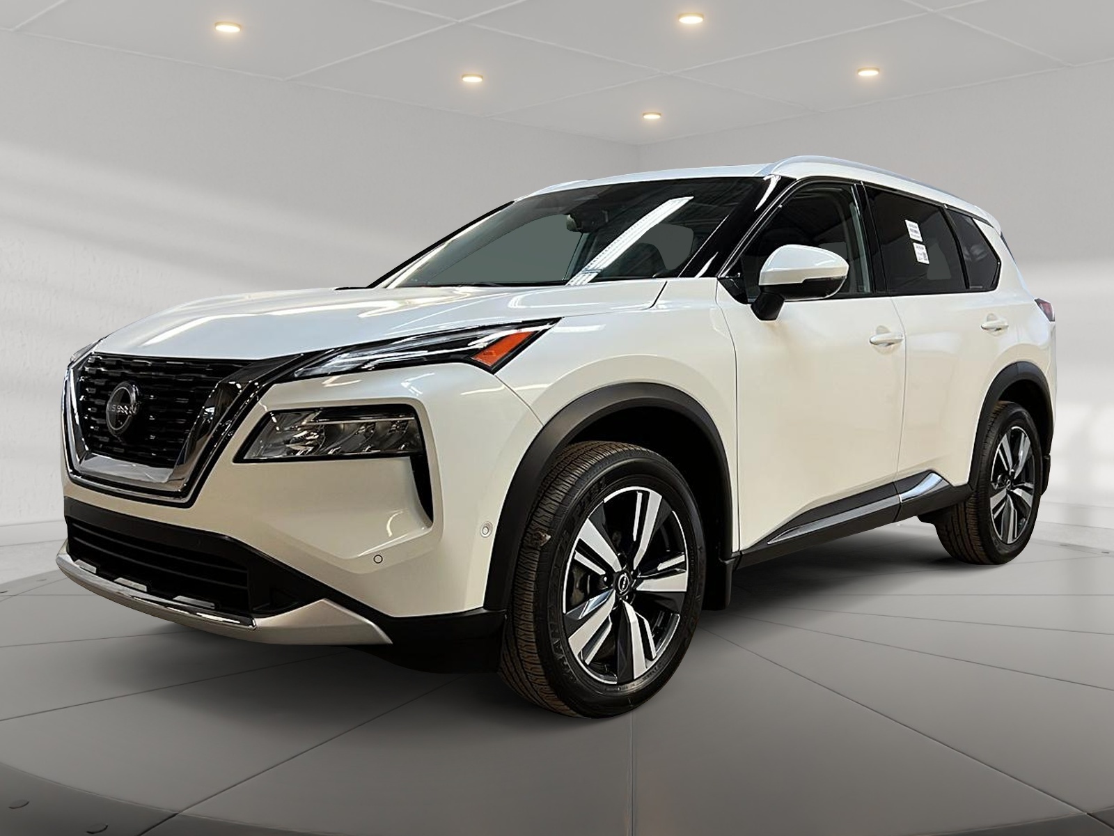 Nissan Rogue PLATINUM CUIR TOIT PANO NAV 4RM 2023
