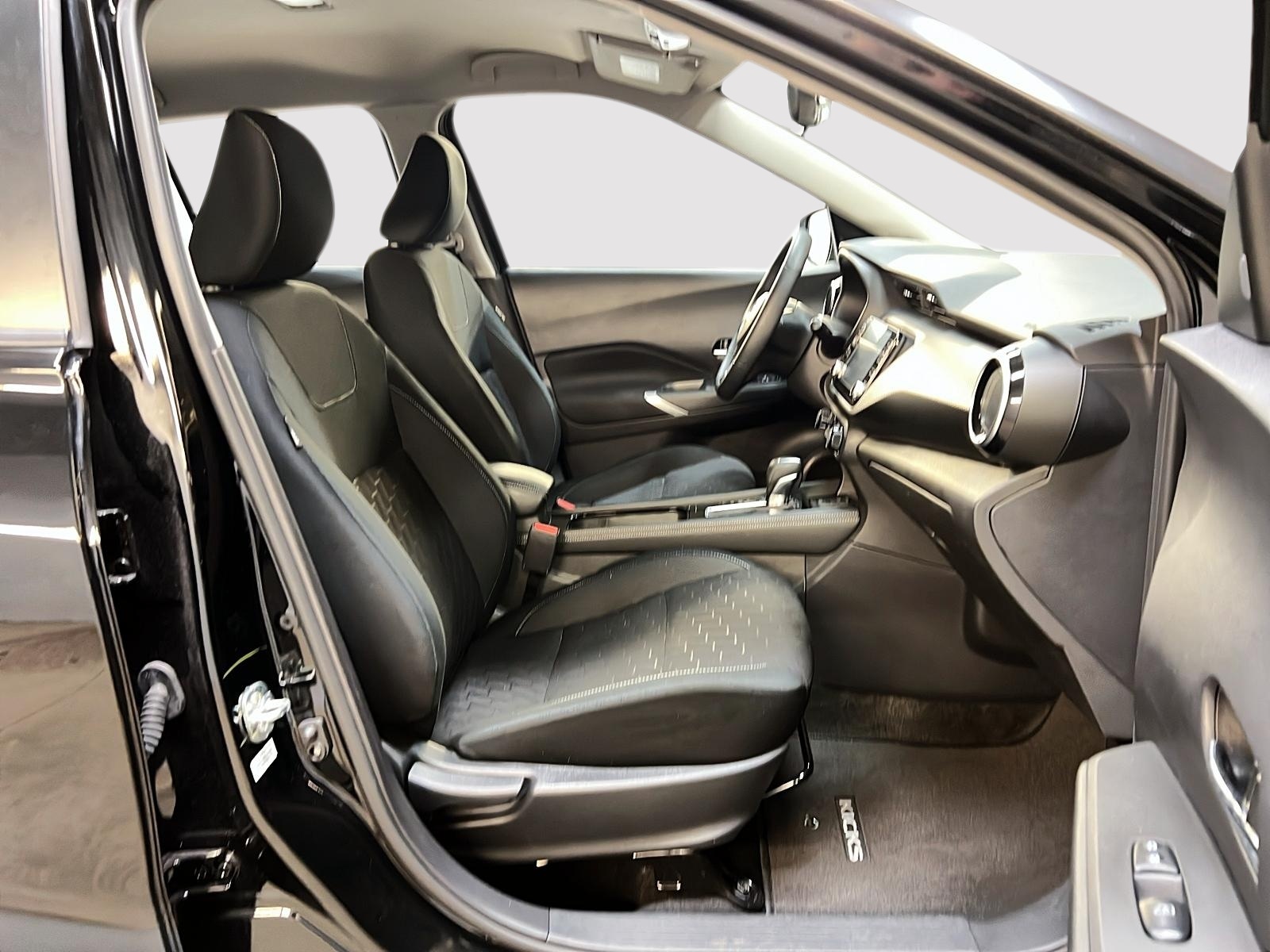 Nissan Kicks SV SPECIAL EDITION 2024 — photo 8