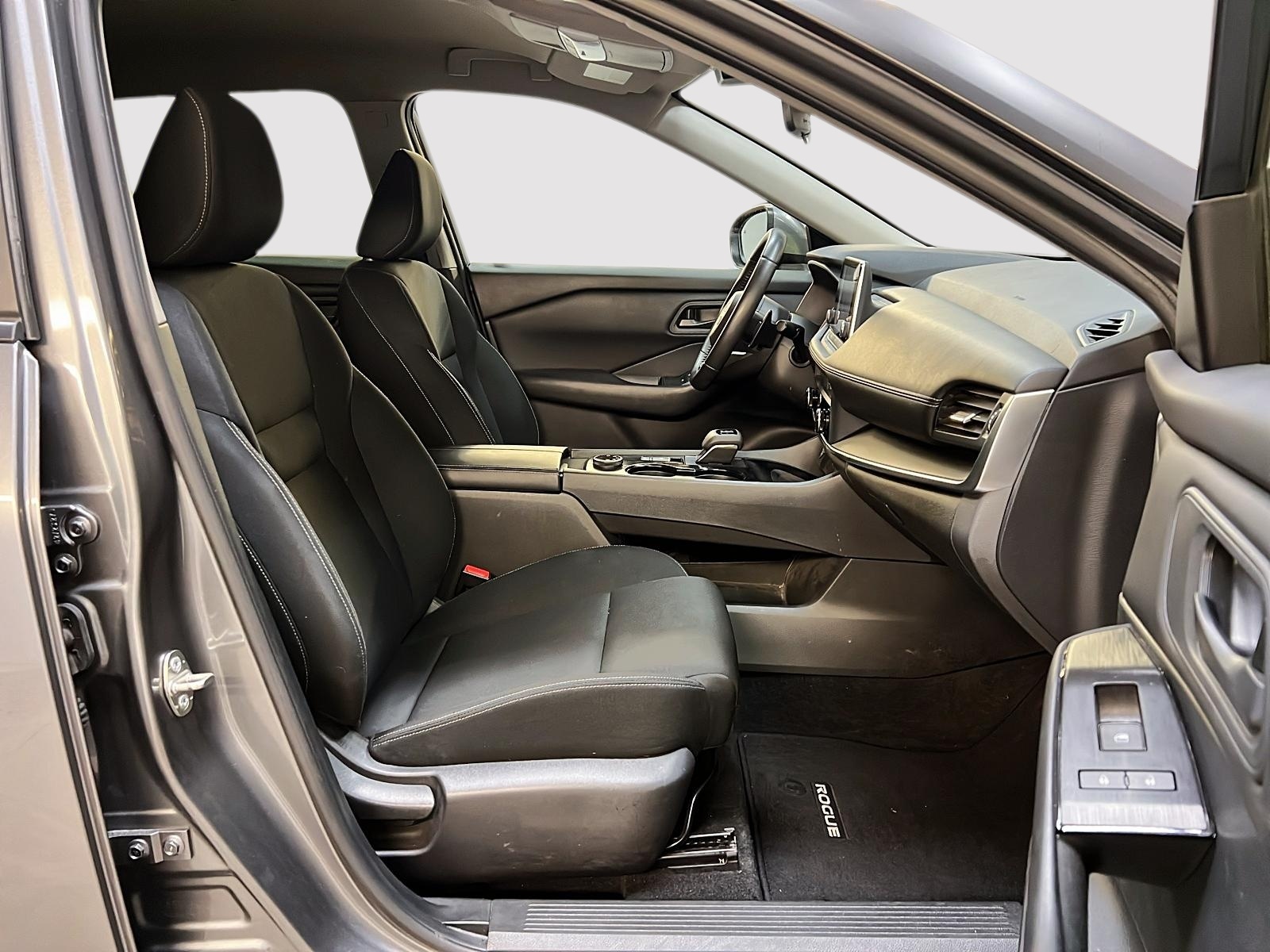 Nissan Rogue S 4RM 2024 — photo 8