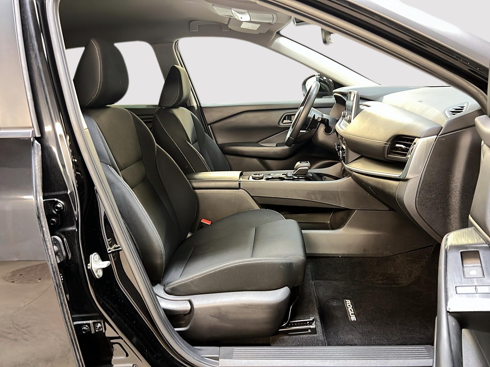 Nissan Rogue S 4RM 2024 — photo 8